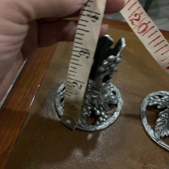 Vintage pewter candle stick holders. - Picture 5 of 8